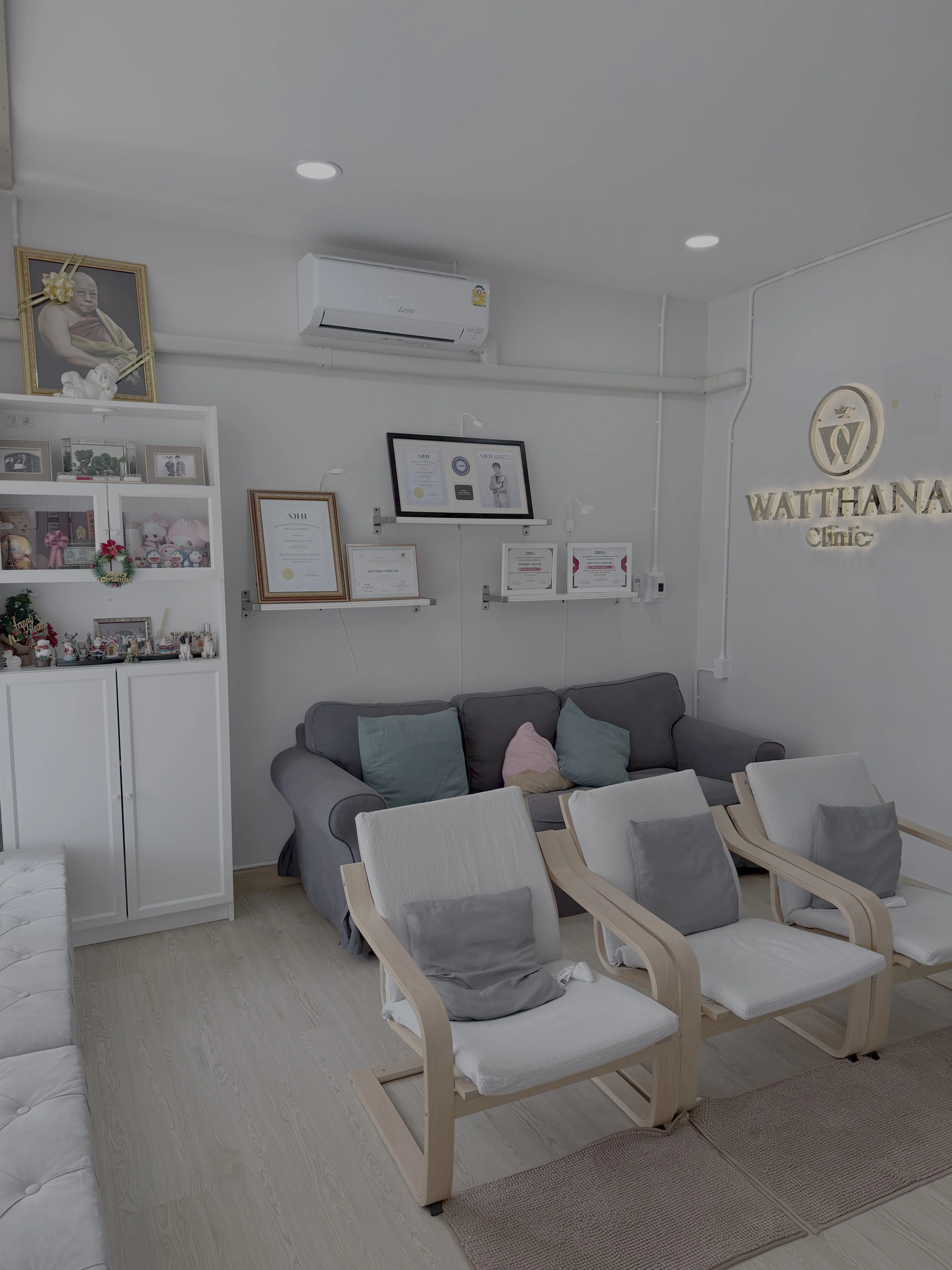 ห้องรับรองผู้ป่วยและญาติ วัฒนาคลินิก