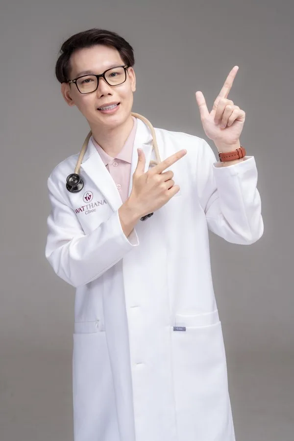 นพ.วัฒนา ตาแสน แพทย์เวชกรรมฟื้นฟู คลินิกงาว ลำปาง